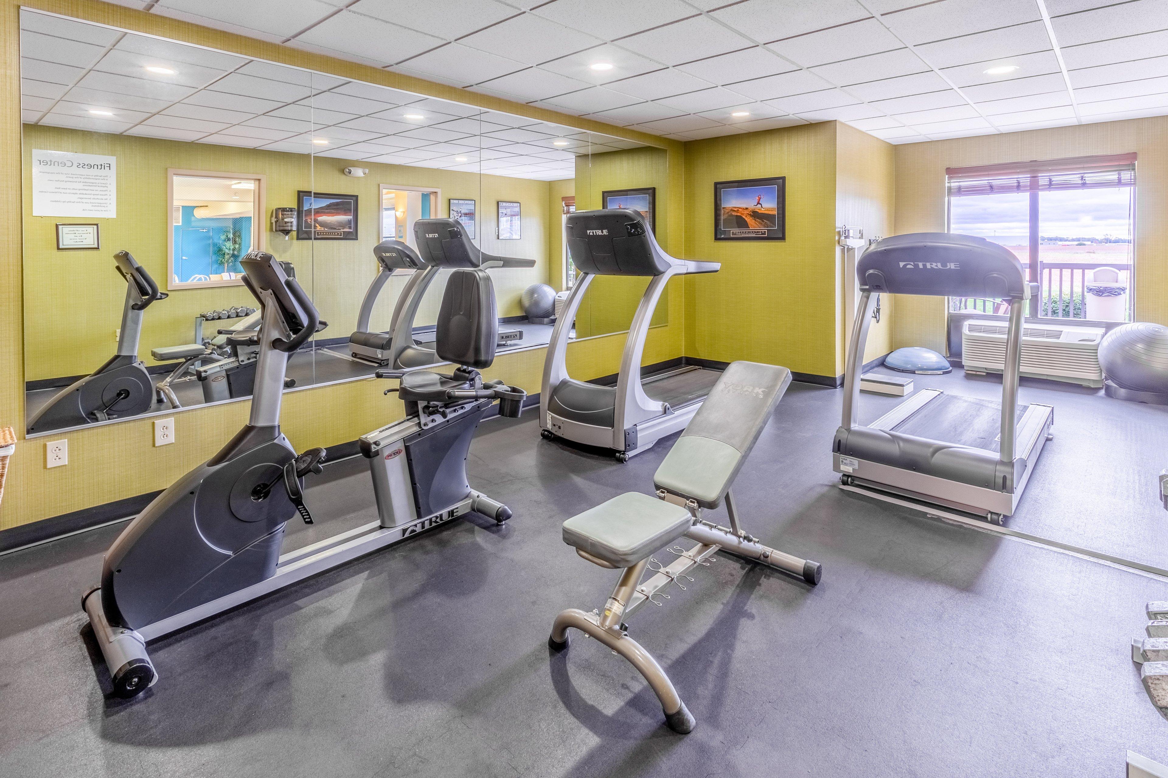 Holiday Inn Express Hotel & Suites Bowling Green By Ihg Εξωτερικό φωτογραφία