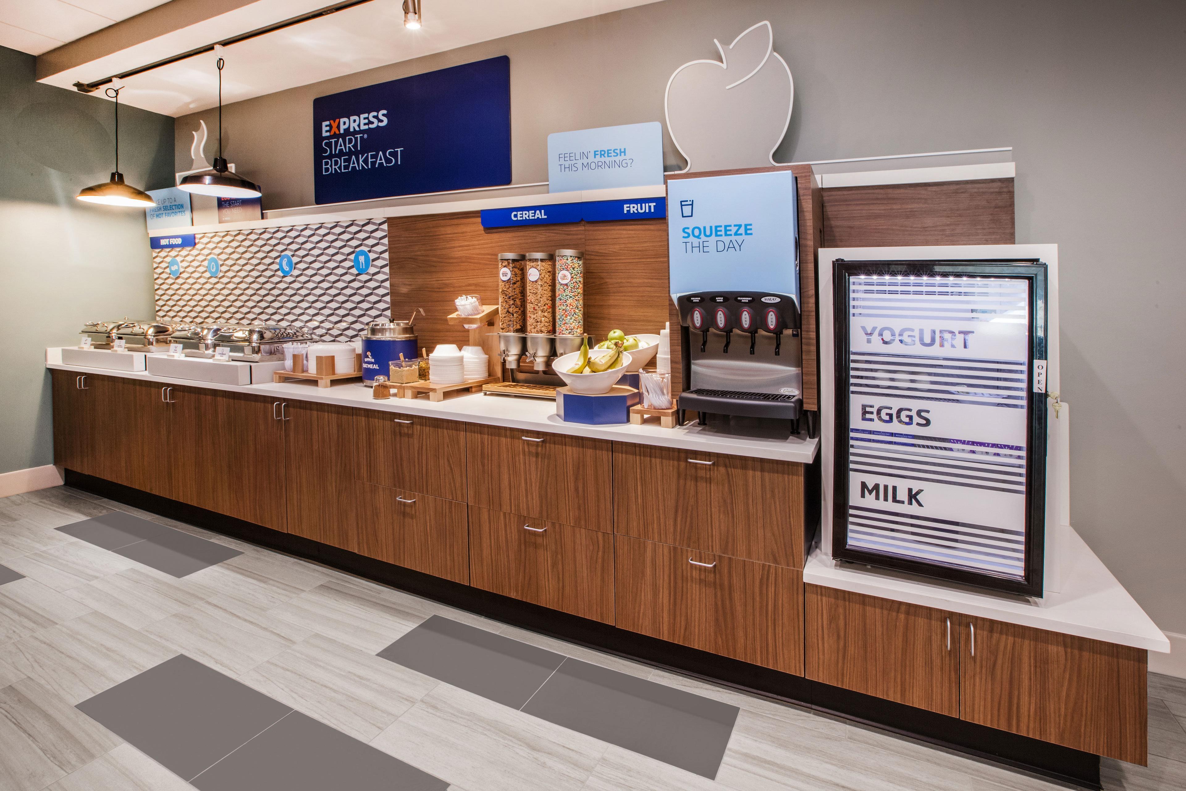 Holiday Inn Express Hotel & Suites Bowling Green By Ihg Εξωτερικό φωτογραφία