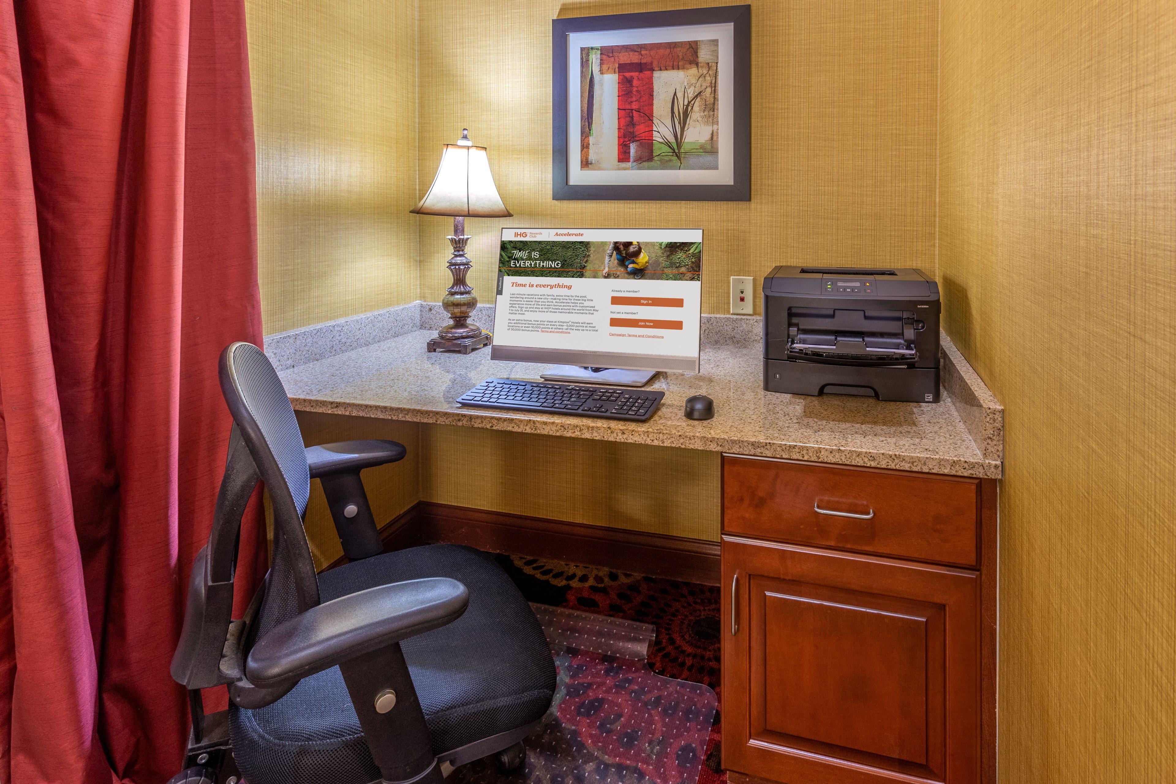 Holiday Inn Express Hotel & Suites Bowling Green By Ihg Εξωτερικό φωτογραφία