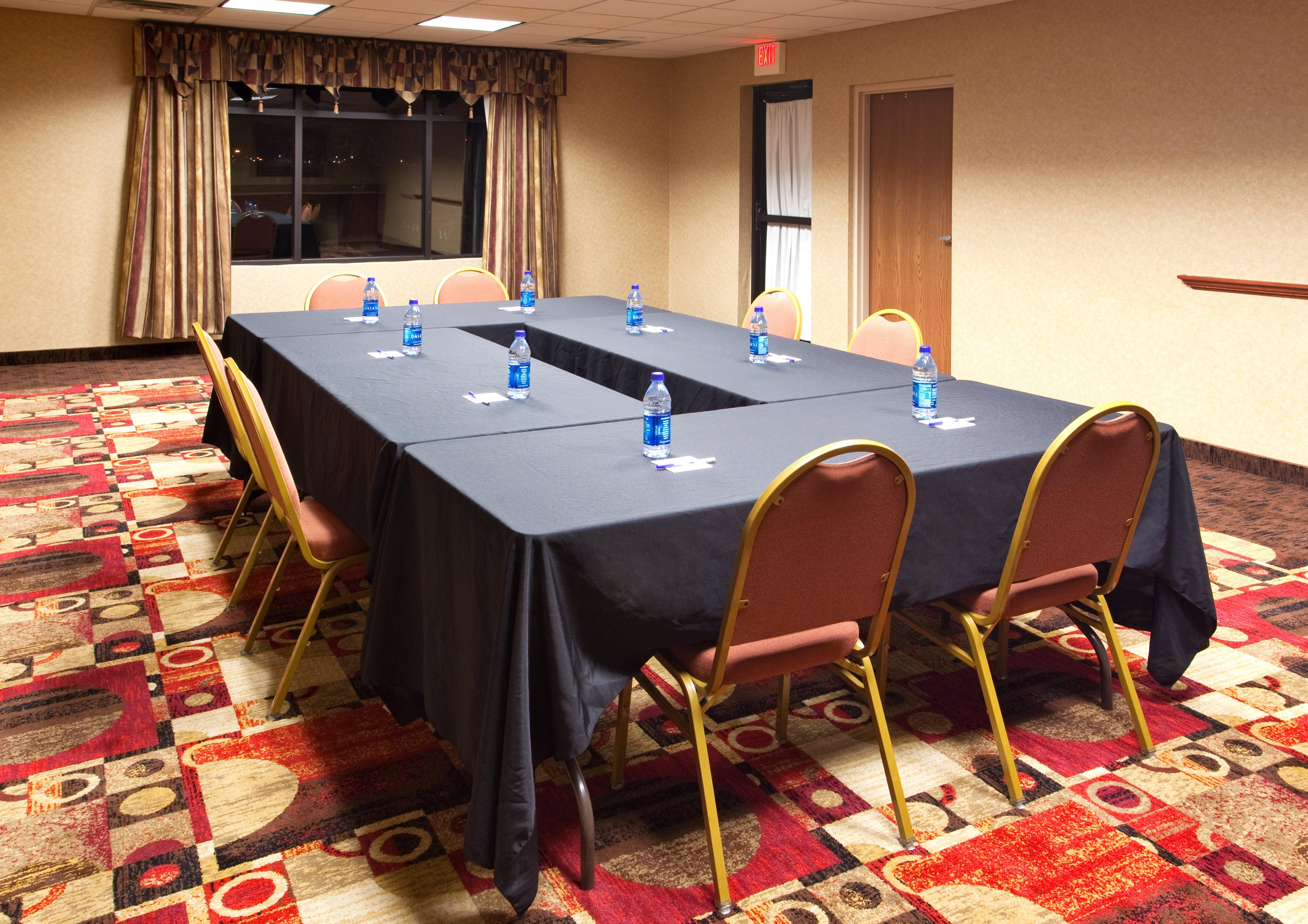 Holiday Inn Express Hotel & Suites Bowling Green By Ihg Εξωτερικό φωτογραφία