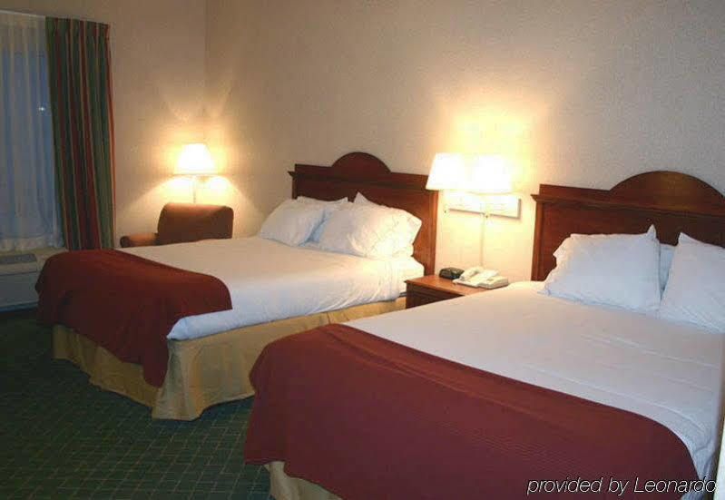 Holiday Inn Express Hotel & Suites Bowling Green By Ihg Εξωτερικό φωτογραφία