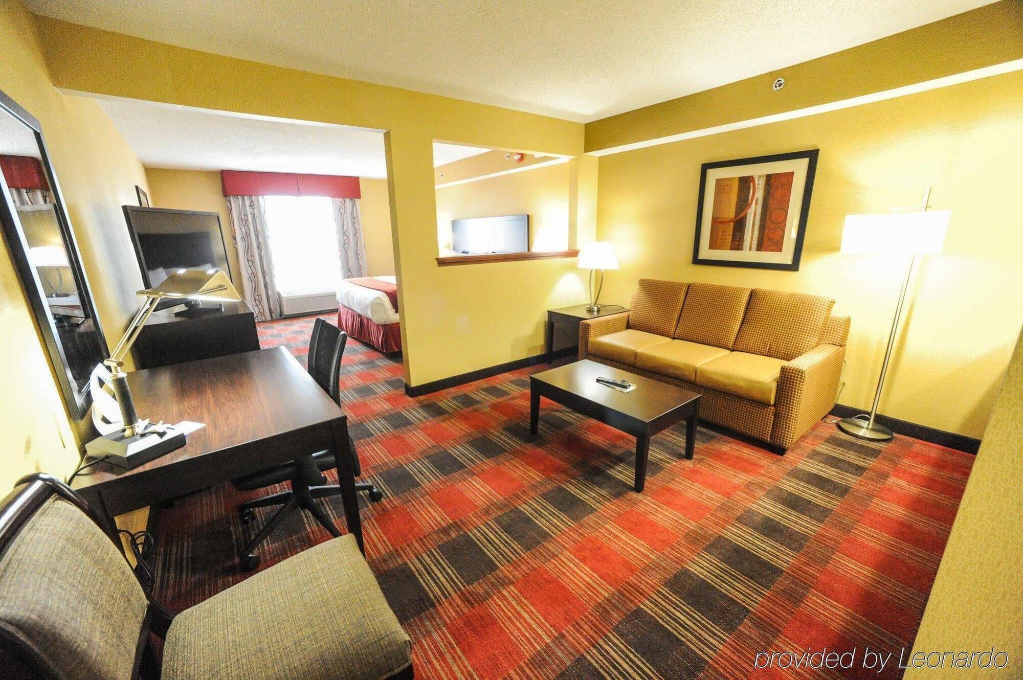 Holiday Inn Express Hotel & Suites Bowling Green By Ihg Εξωτερικό φωτογραφία